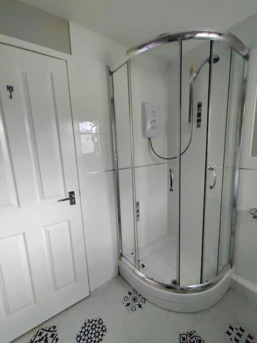 The Nook Located In A Beautiful Garden Setting With Parking Villa Stratford-upon-Avon Eksteriør bilde