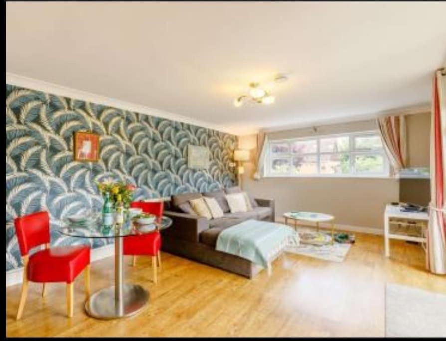 The Nook Located In A Beautiful Garden Setting With Parking Villa Stratford-upon-Avon Eksteriør bilde